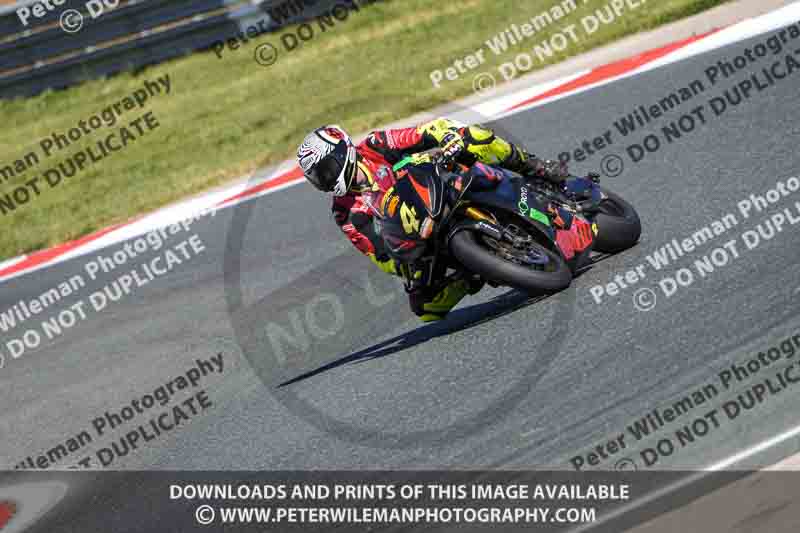 cadwell no limits trackday;cadwell park;cadwell park photographs;cadwell trackday photographs;enduro digital images;event digital images;eventdigitalimages;navarra;no limits trackdays;peter wileman photography;racing digital images;trackday digital images;trackday photos